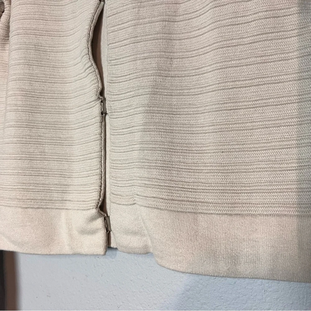 Reiss Cardigan Sweater Textured Beige Cream Clasp Front Cotton Size Medium